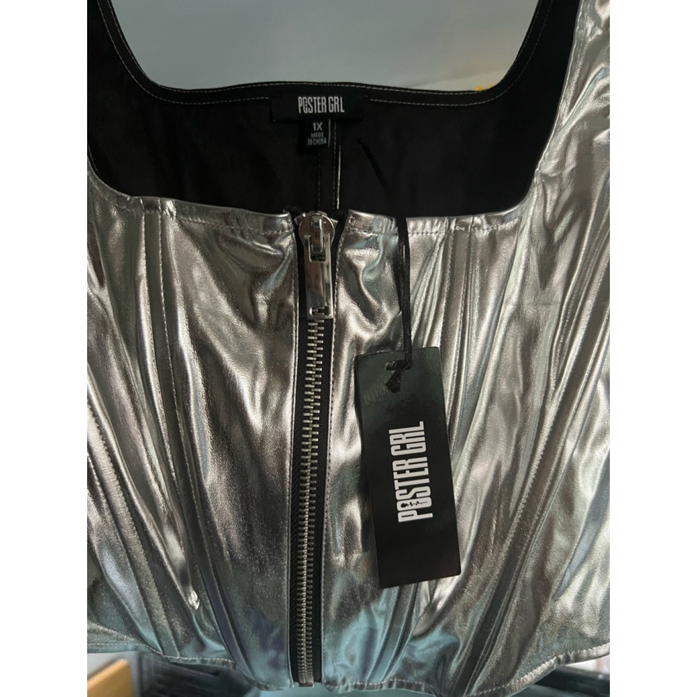 NWTs!!! Poster Girl Silver Corset Crop Top (size: 1X) - Picture 4 of 6